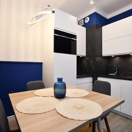 Nadmorskie Tarasy Z Basenami - Navigator Kołobrzeg