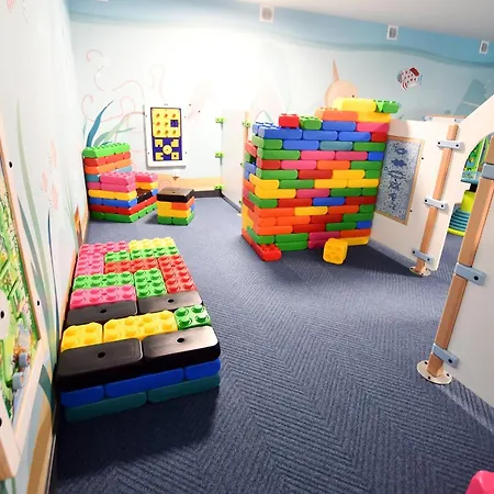 Nadmorskie Tarasy Z Basenami - Navigator *