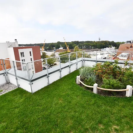 Nadmorskie Tarasy Z Basenami - Navigator Kołobrzeg