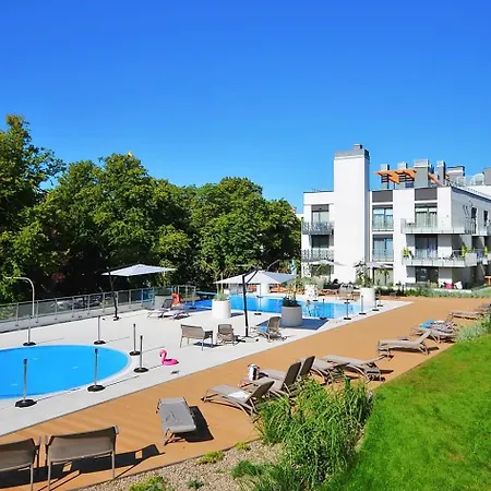 Apartment Nadmorskie Tarasy Z Basenami - Navigator *