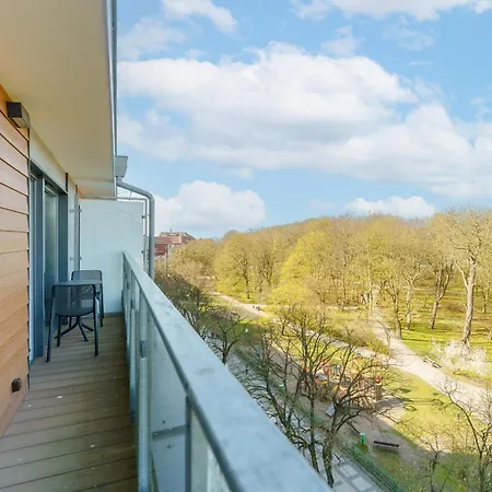 Apartment Nadmorskie Tarasy Z Basenami - Navigator *