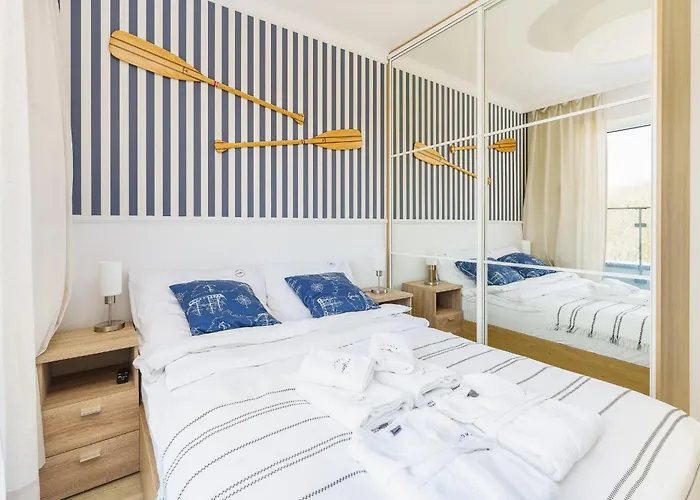 Nadmorskie Tarasy Z Basenami - Navigator Appartement